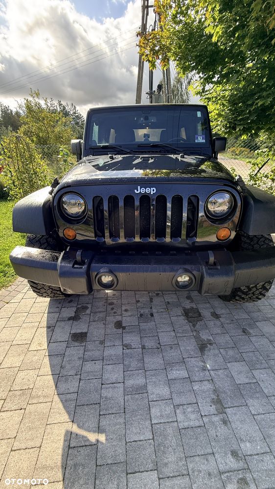 Jeep Wrangler - 25