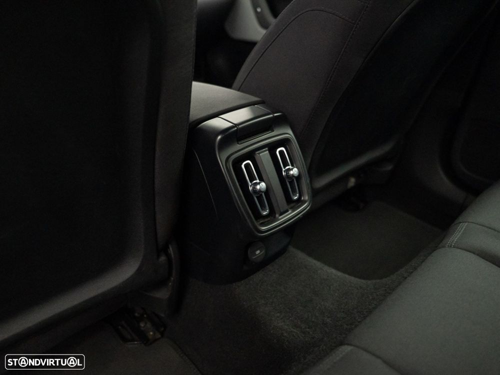 Polestar 2 Standard Range 69 kWh - 43