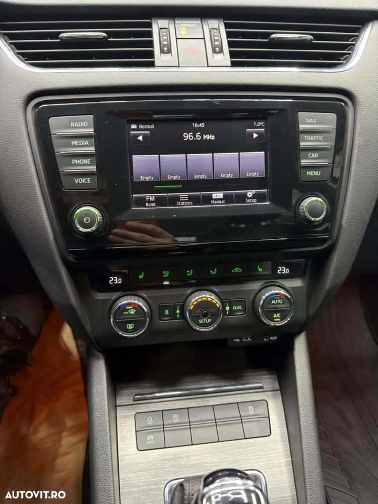 Skoda Octavia - 15