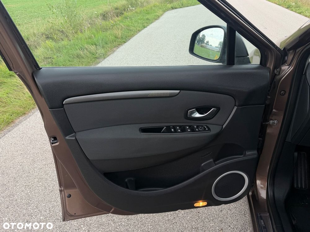 Renault Scenic Gr 1.9 dCi Luxe Expression - 14