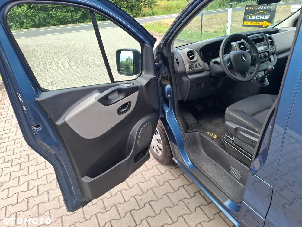 Renault Trafic - 17