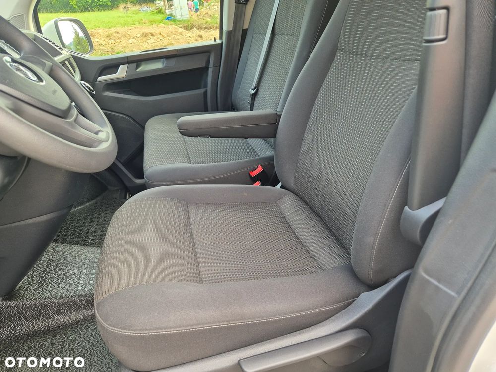 Volkswagen Caravelle 2.0 TDI L2 Comfortline 4Motion - 14