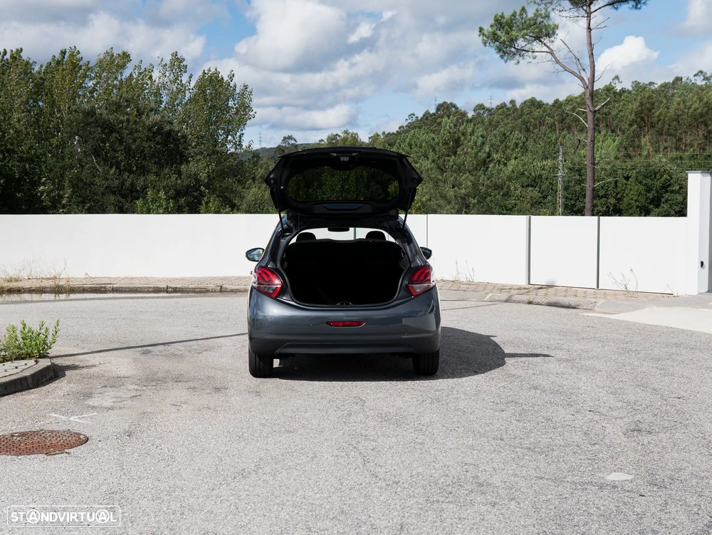 Peugeot 208 1.2 PureTech Style - 30