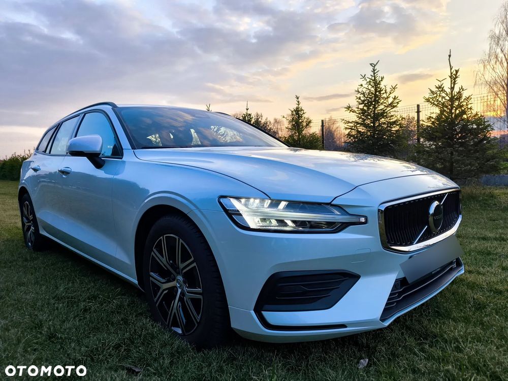 Volvo V60 B4 B DKG Plus Bright - 1