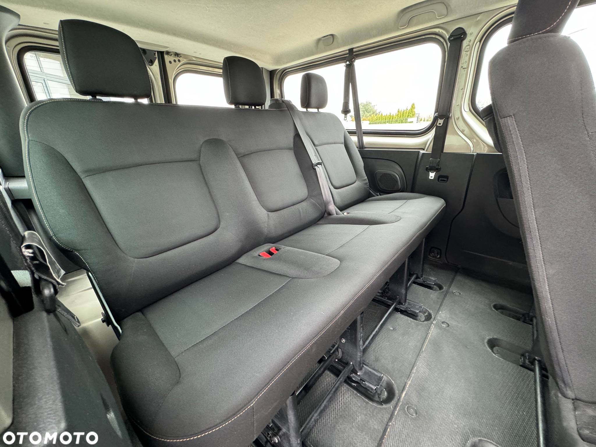 Renault Trafic Grand Passenger 2,9t Pack Clim - 13