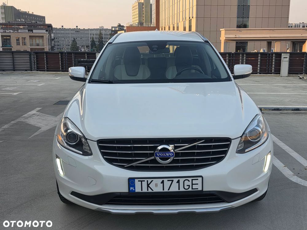 Volvo XC 60 D4 Geartronic Summum - 8