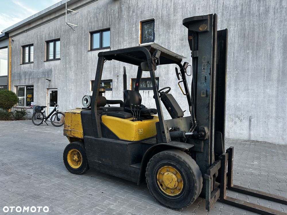 Daewoo Wózek widłowy 4T 3.65M - 4