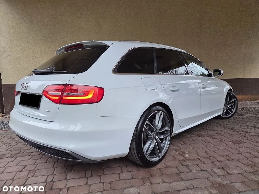 Audi A4 Avant 2.0 TDI DPF quattro S tronic S line Sportpaket - 11