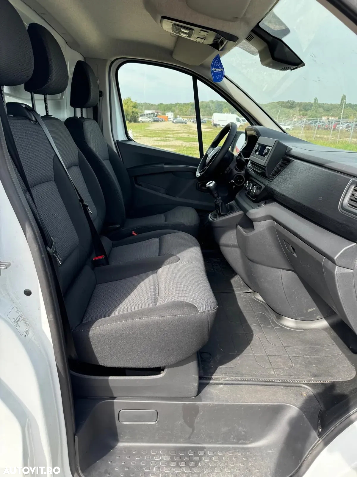 Renault Trafic - 7