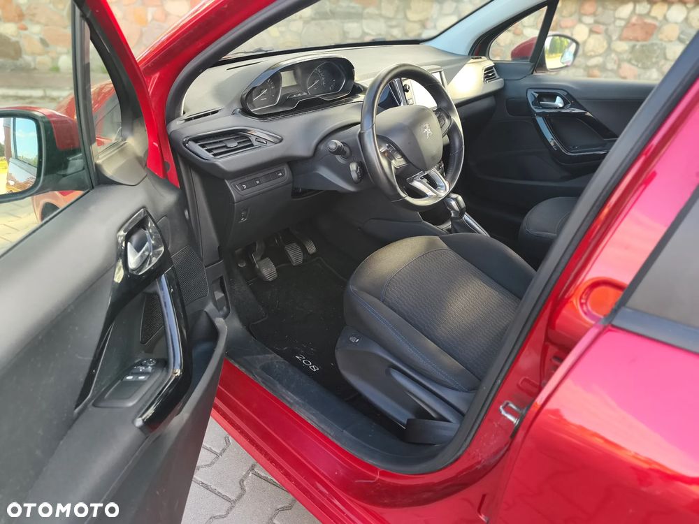 Peugeot 208 1.2 PureTech Active - 10