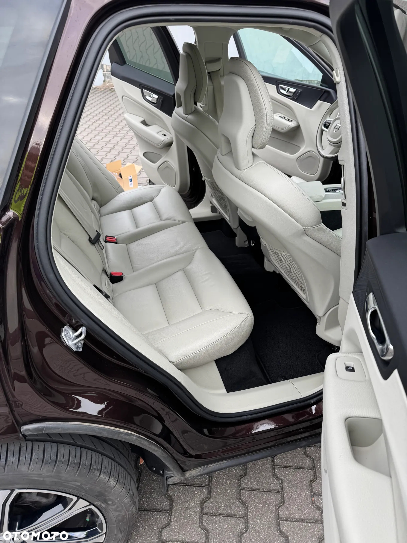 Volvo XC 60 T6 AWD Inscription - 15
