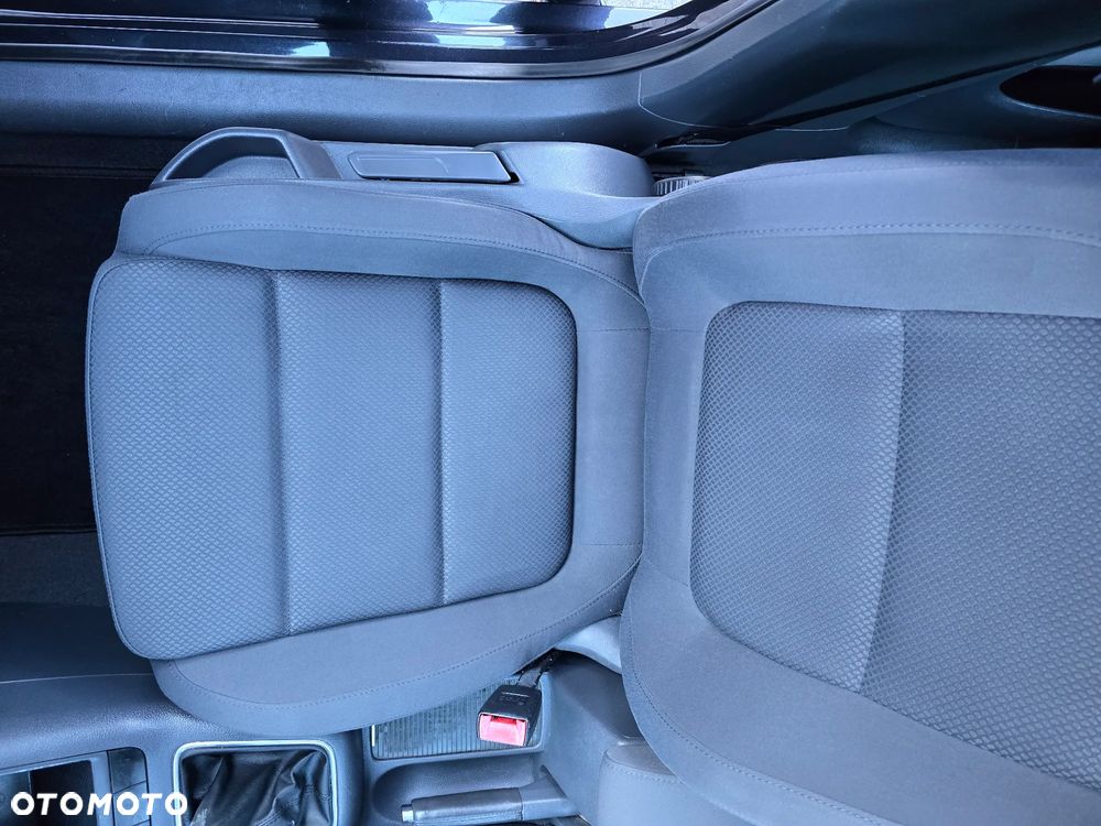 Volkswagen Golf Plus - 24