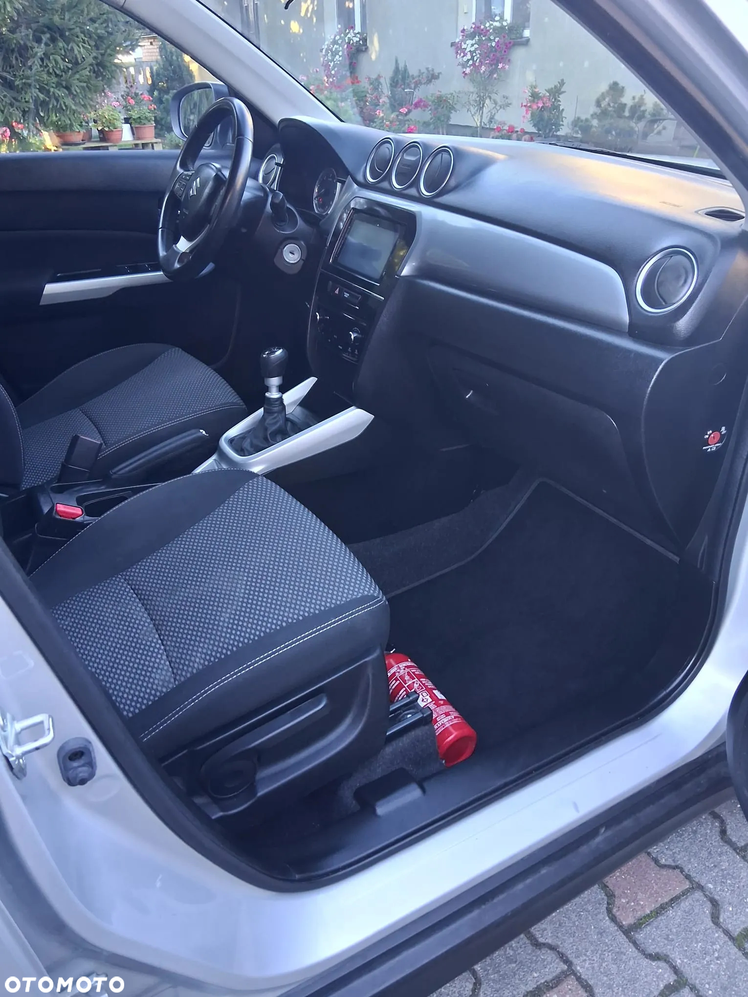 Suzuki Vitara 1.6 DDiS (4x2) Comfort+ - 14
