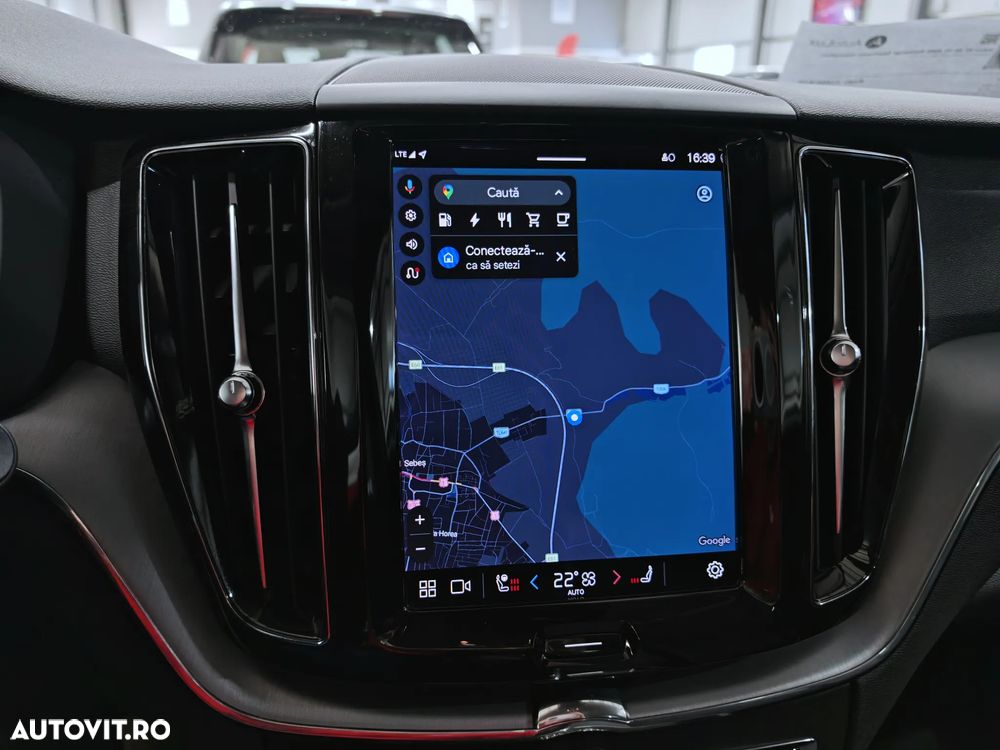 Volvo XC 60 T6 AWD Recharge Geartronic Inscription - 29