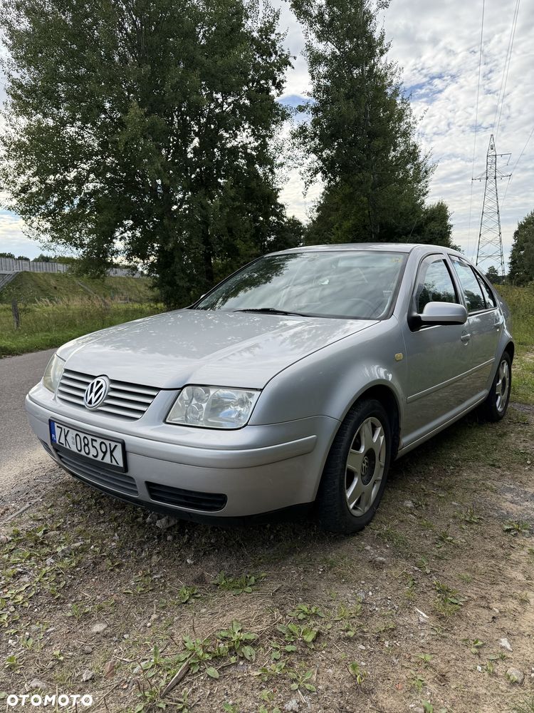 Volkswagen Bora - 1