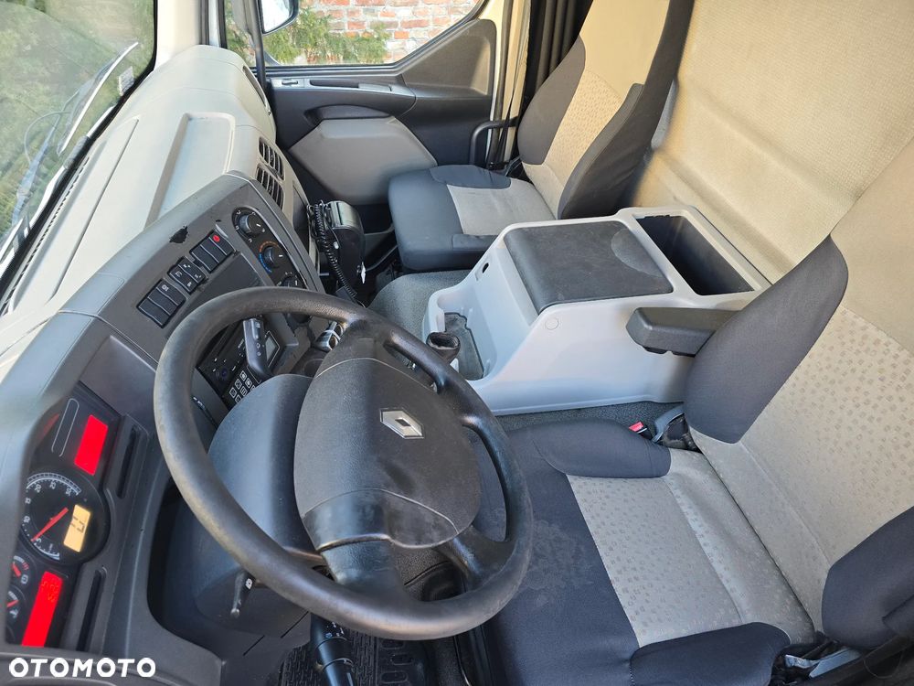 Renault Midlum 240 DXI - 9