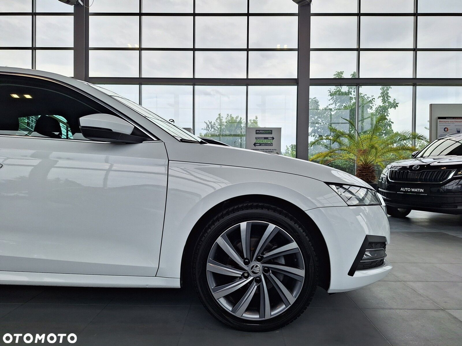 Skoda Octavia 1.5 TSI ACT Style DSG - 10