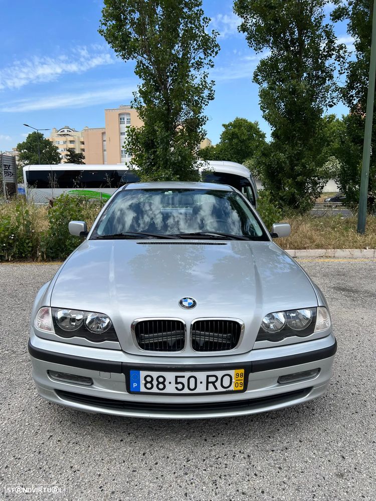 BMW 320 d — fotografia 2