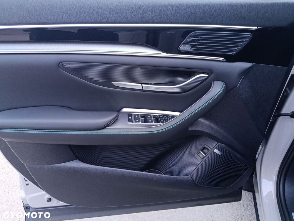 BYD Seal U - 11