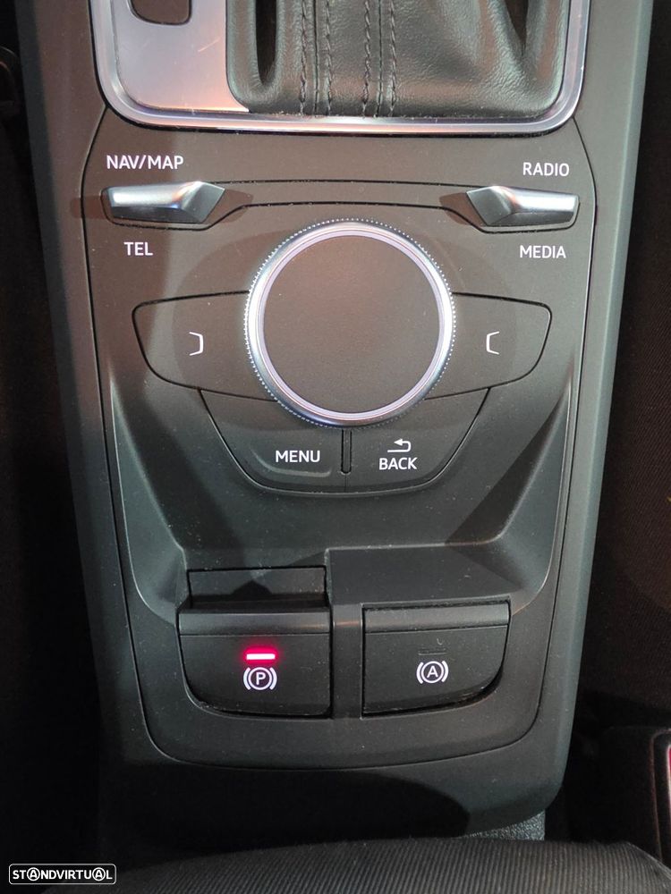 Audi Q2 30 TFSI Design S tronic - 31