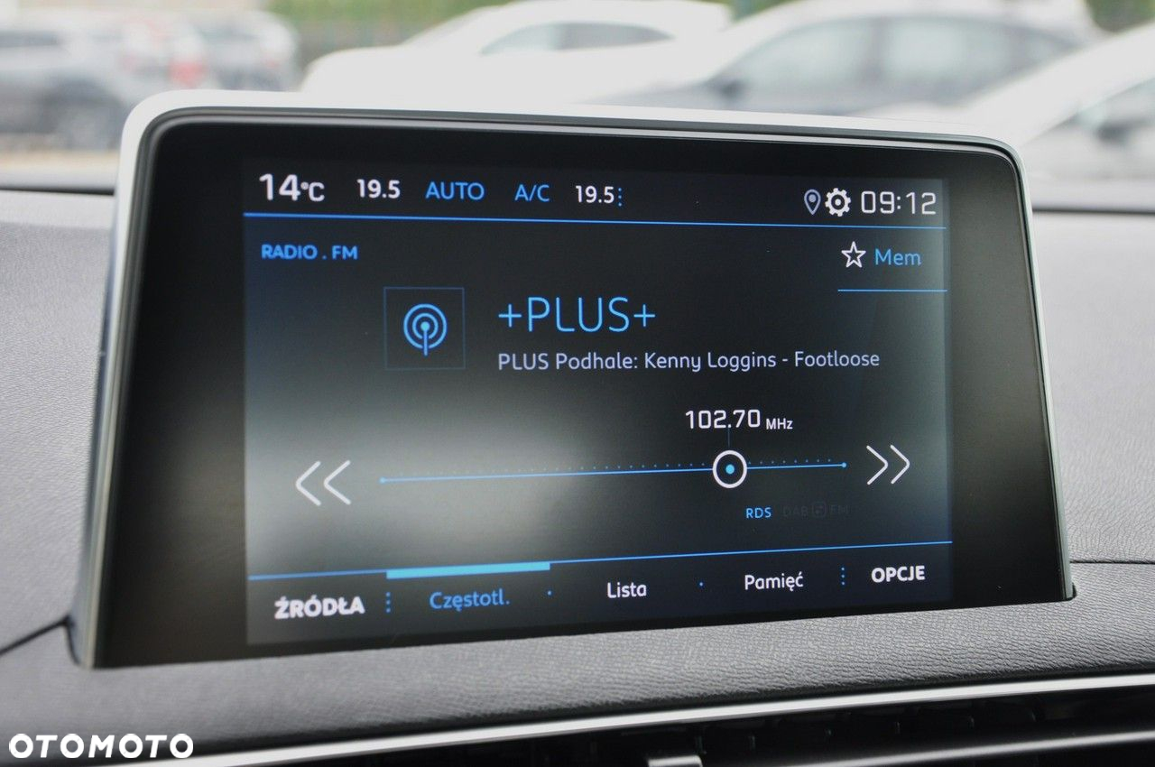 Peugeot 3008 1.2 PureTech Active Pack S&S - 23