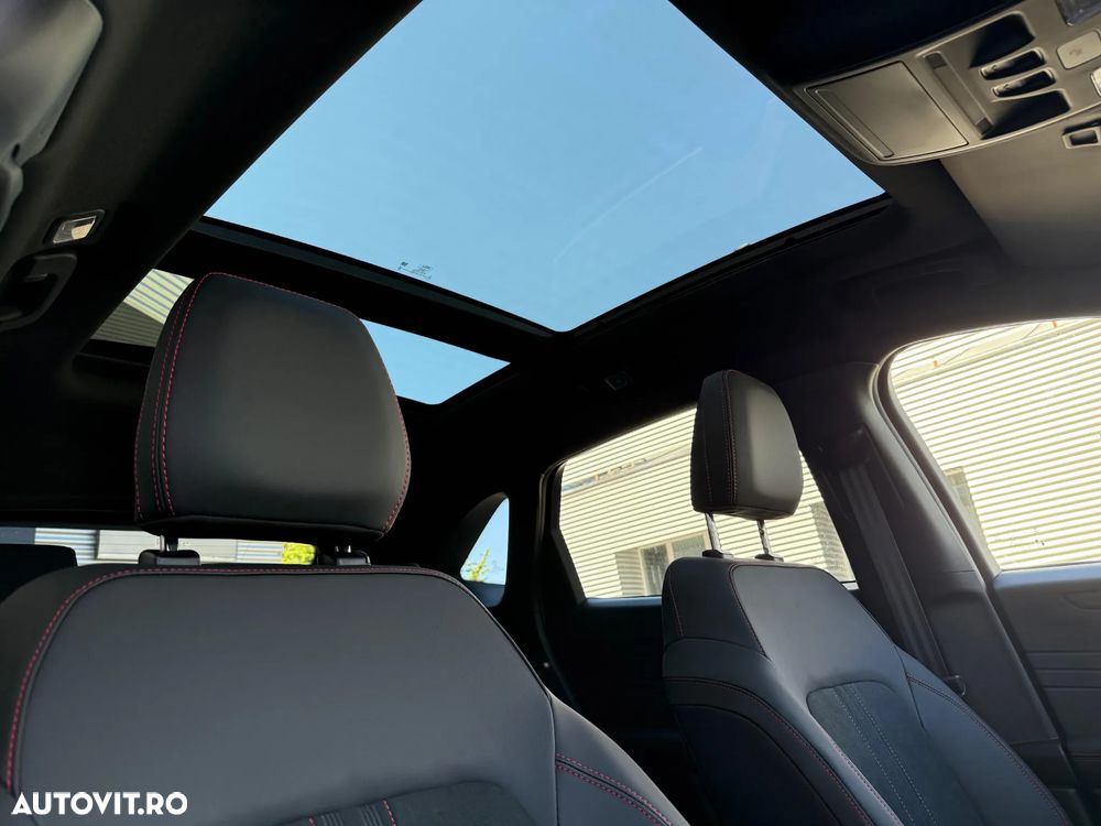 Ford Kuga 2.5 Duratec FWD PHEV ST-Line X - 18