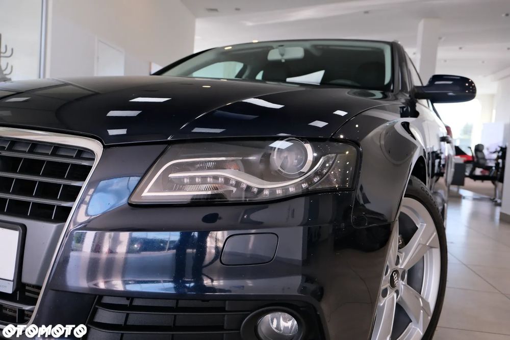 Audi A4 Avant 2.0 TFSI multitronic Ambition - 11