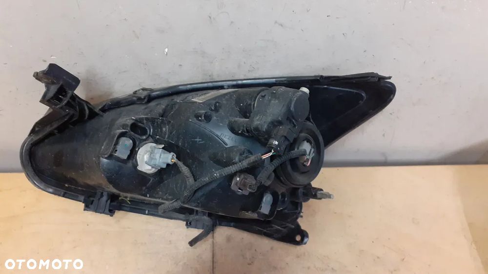 X. LAMPA PRZÓD PRZEDNIA PRAWA TOYOTA AYGO - 2