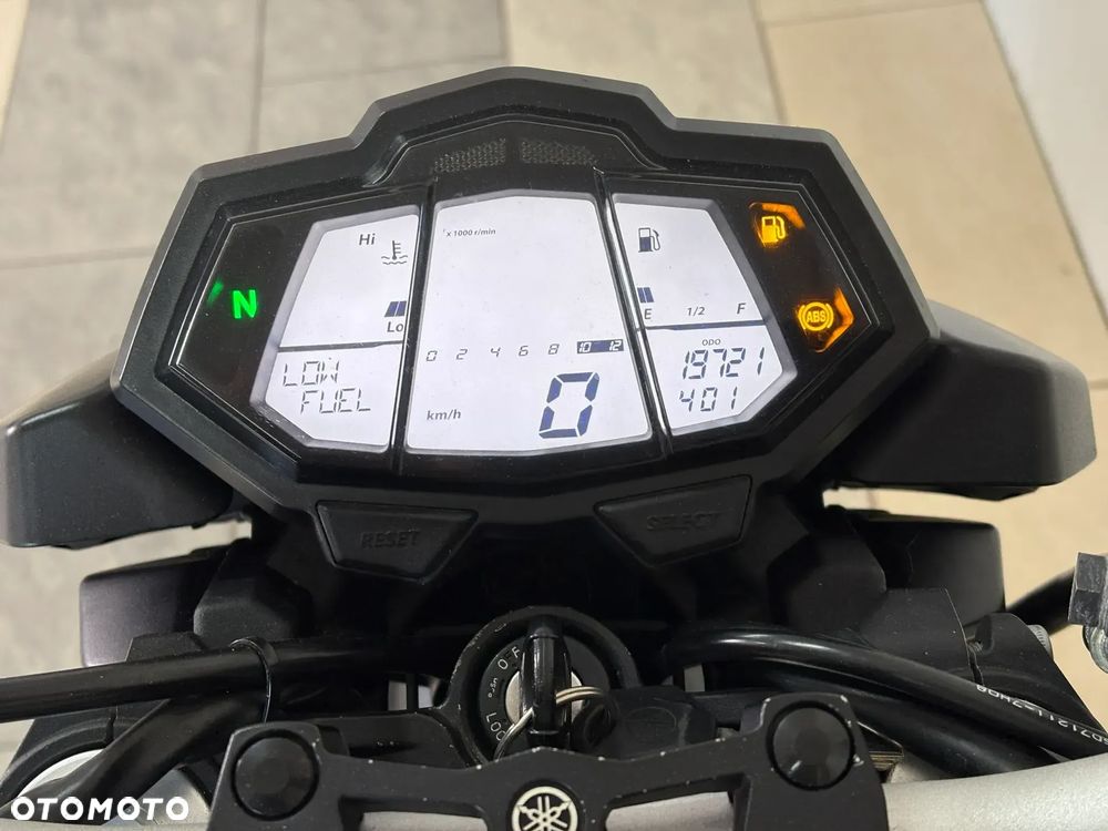 Yamaha MT - 13