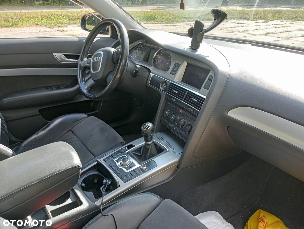 Audi A6 - 6