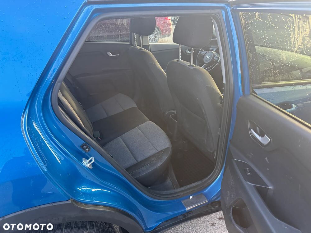 Kia Stonic 1.2 M - 10