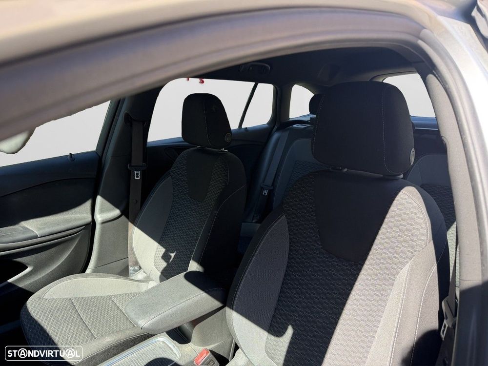 Opel Astra Sports Tourer 1.2 T Business - 7