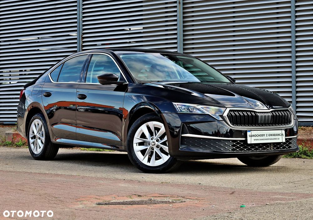 Skoda Octavia 2.0 TDI Selection DSG - 2