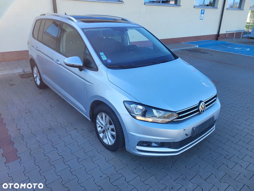 Volkswagen Touran 1.4 TSI (BlueMotion Technology) DSG Comfortline - 4