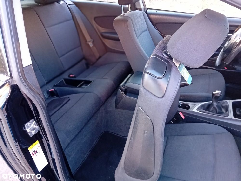 BMW Seria 1 118d - 20