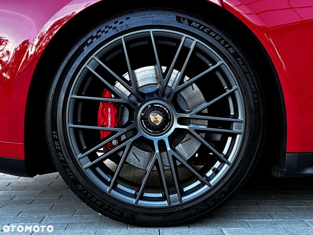 Porsche Panamera GTS - 20