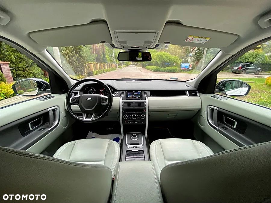Land Rover Discovery Sport 2.0 D150 SE - 24