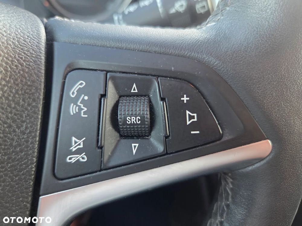 Opel Astra 1.4 Turbo Innovation - 30