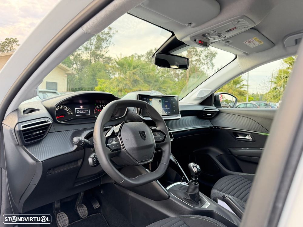 Peugeot 208 1.2 PureTech Active Pack - 24