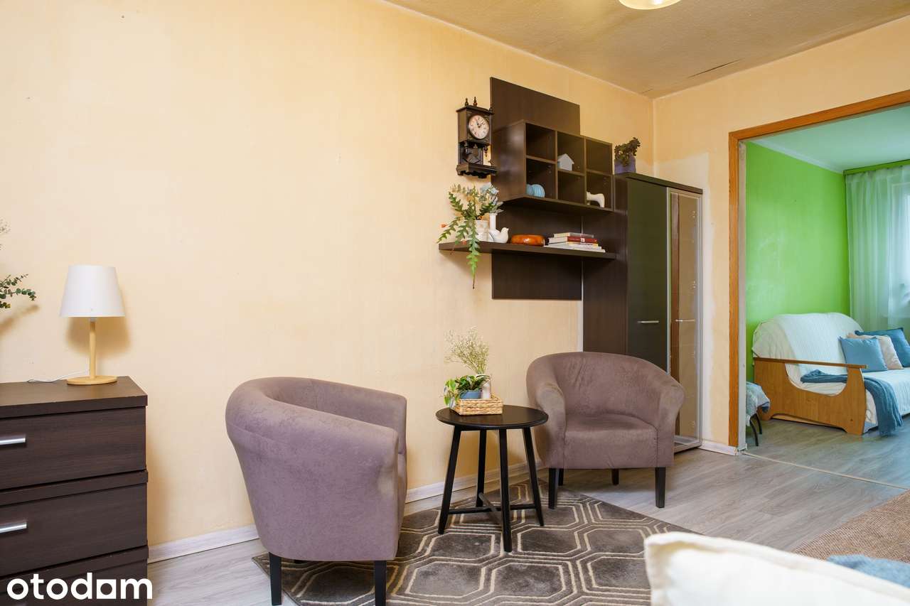 Klonowica, 2 pok. II piętro - 32 m2, do remontu, balkon