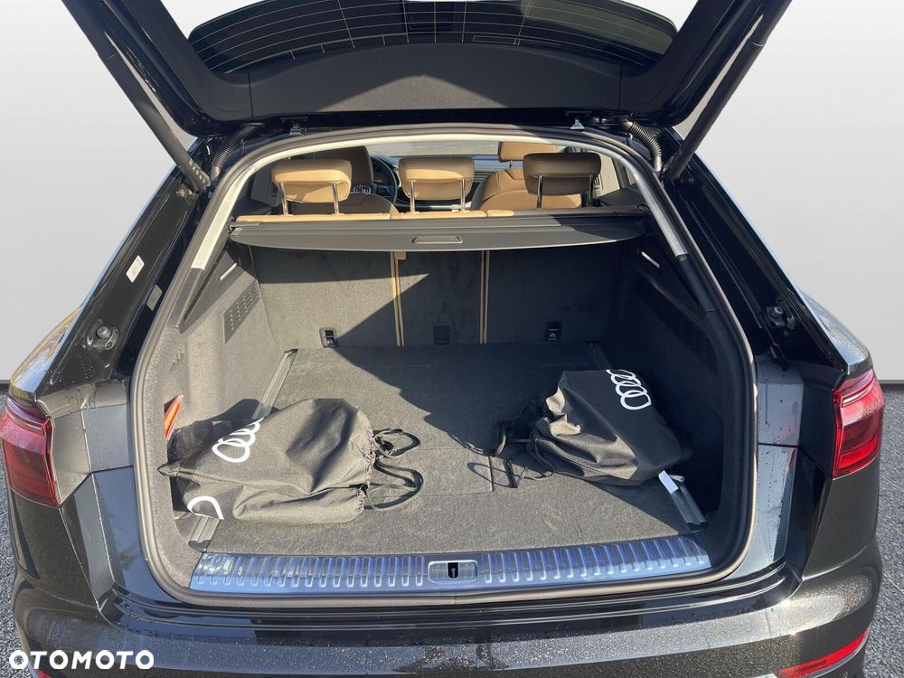 Audi Q8 - 23