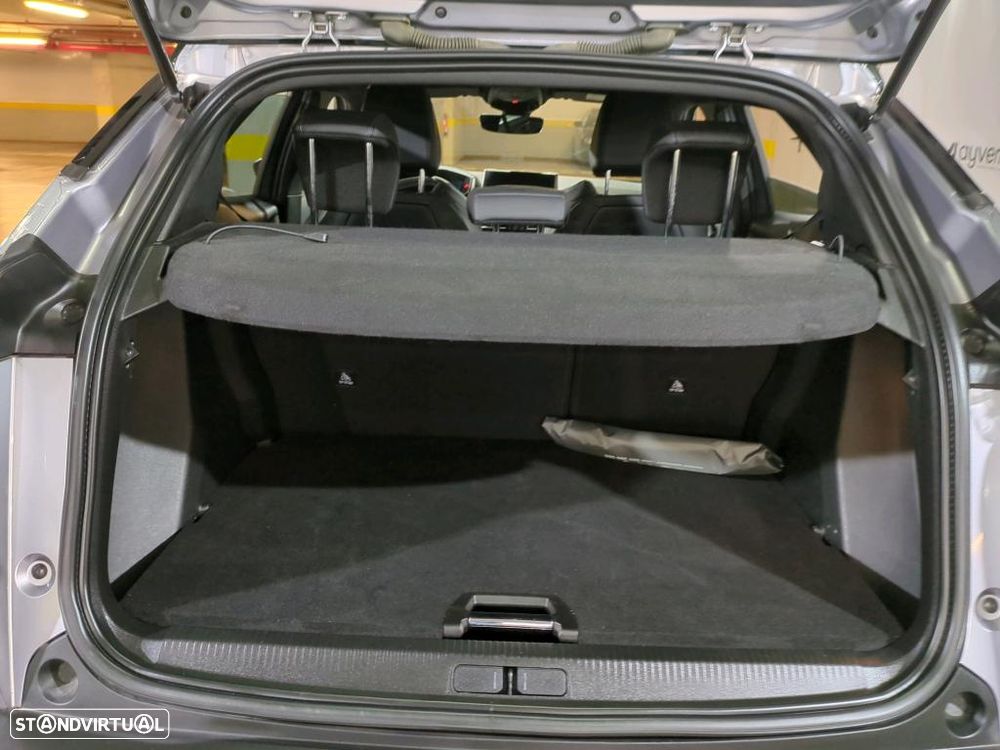 Peugeot 2008 1.5 BlueHDi GT - 10