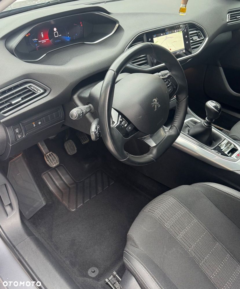 Peugeot 308 1.5 BlueHDi Active S&S - 17