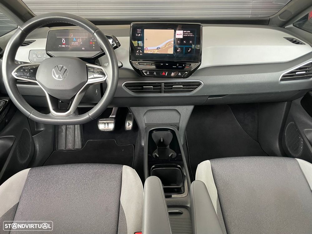 VW ID.3 Pro Performance Business - 13