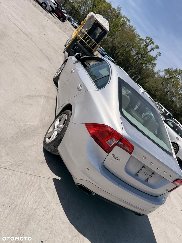 Volvo S60 - 27