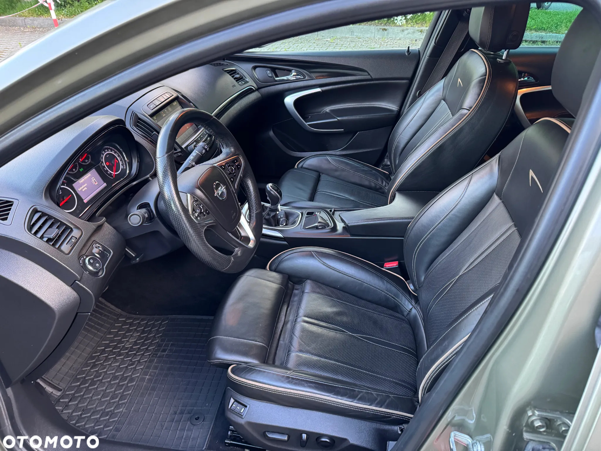 Opel Insignia 2.0 CDTI Cosmo 4x4 S&S - 15