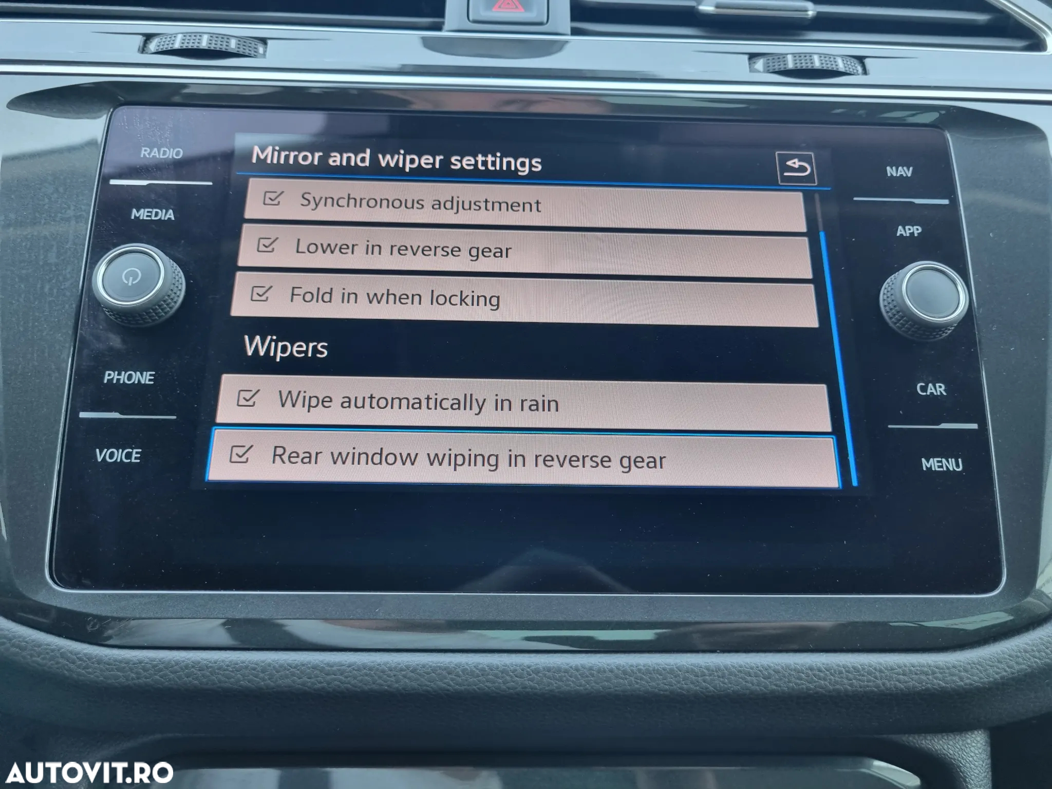 Volkswagen Tiguan 2.0 TDI SCR DSG Life - 28