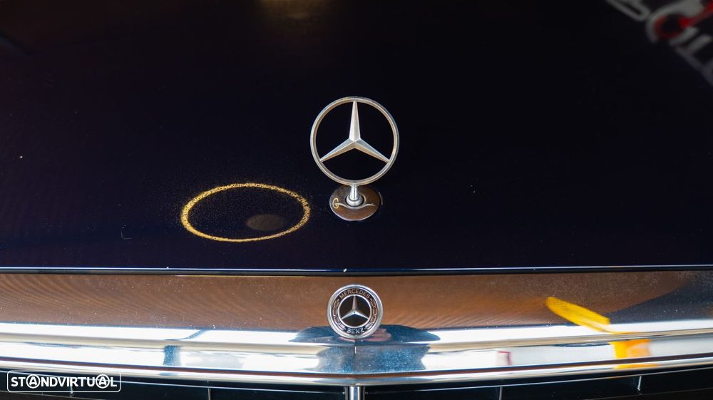 Mercedes-Benz E 300 e Exclusive Line - 27