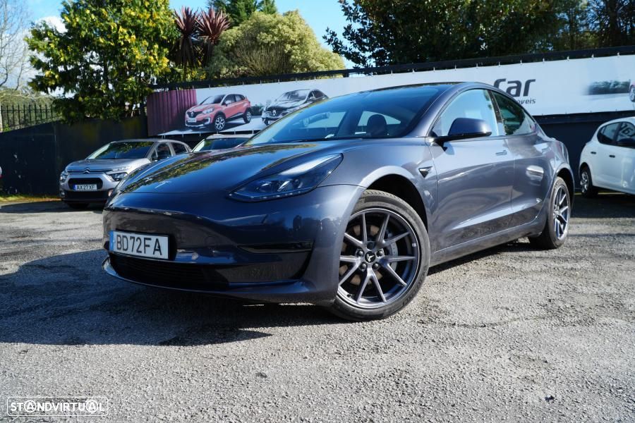 Tesla Model 3 Long Range Tração Traseira - 4