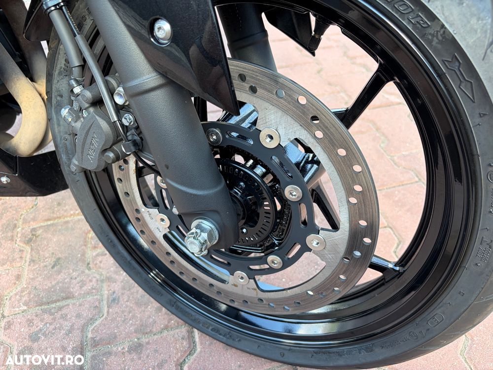Kawasaki Ninja 500 - 18